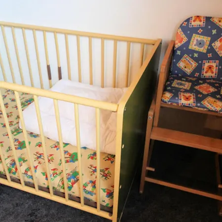 Semesterbostad Jautz Re13